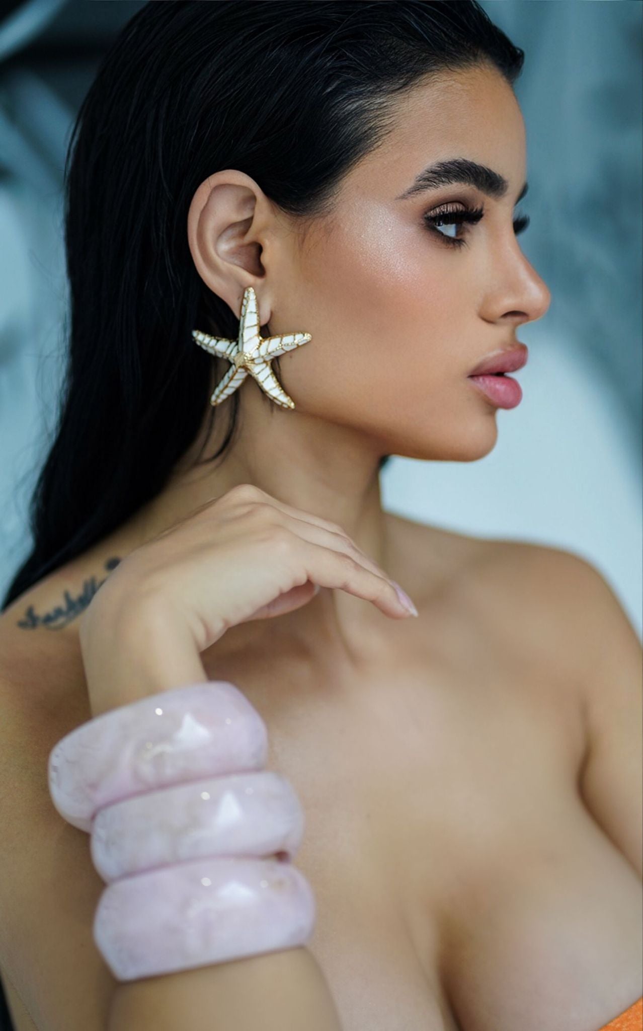 Pale pink opaque bangle